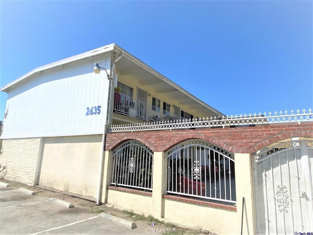 2635 S Cloverdale Ave, Los Angeles, CA 90016 - photo 3