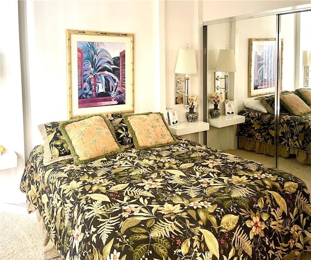 17 La Cerra Cir, Rancho Mirage, CA 92270 - bedroom with carpet floors and a closet