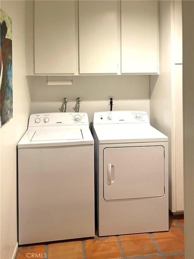 17 La Cerra Cir, Rancho Mirage, CA 92270 - washroom featuring cabinet space and washer and dryer