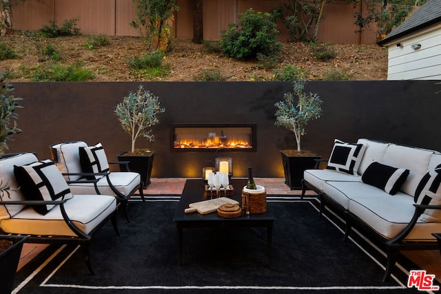 view of patio featuring an outdoor hangout area