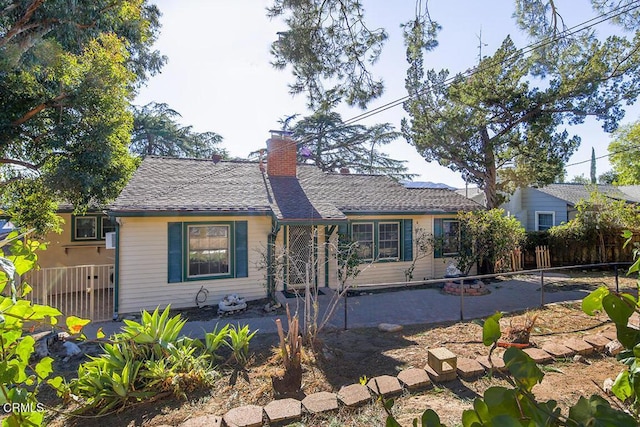 view of front of home featuring a patio area