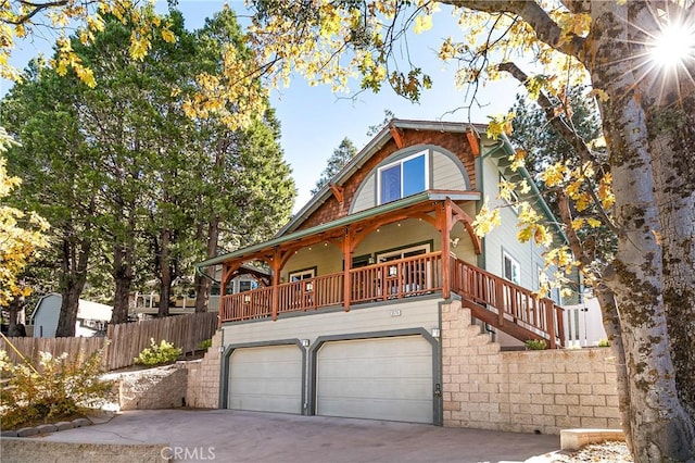 view of front of house featuring a garage