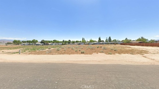 Listing photo 3 for 0 Walnut St, Hesperia CA 92345