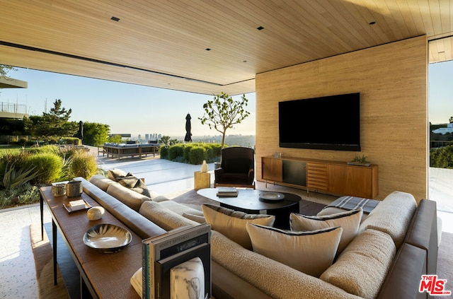 view of patio / terrace featuring an outdoor hangout area