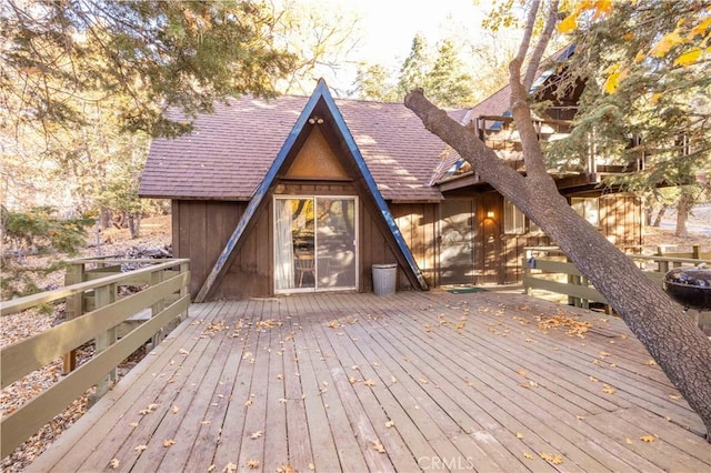 view of wooden deck