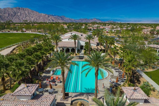 view of pool featuring a mountain view