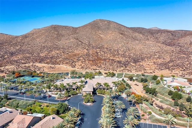 birds eye view of property featuring a residential view and a mountain view