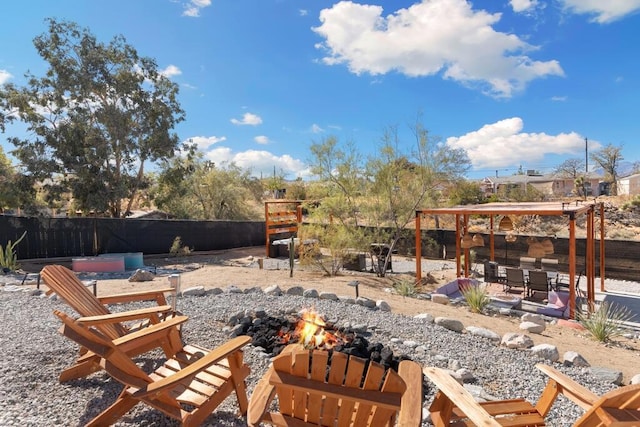 view of yard featuring a patio