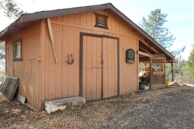 view of outdoor structure