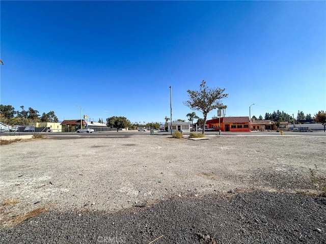 Listing photo 3 for 9098 Sierra Ave, Fontana CA 92335