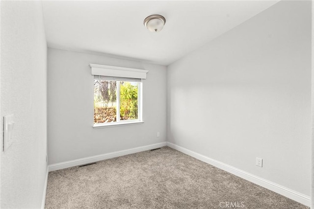 511 Montgomery, Paradise, CA 95969 - carpeted empty room featuring baseboards