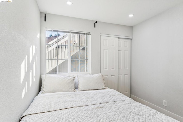 bedroom with a closet