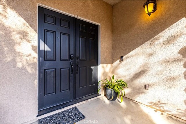 view of exterior entry