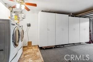 laundry area with ceiling fan and independent washer and dryer