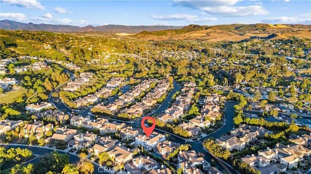 bird's eye view with a mountain view