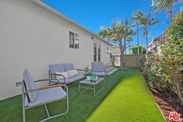 view of yard featuring an outdoor living space