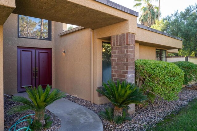 view of entrance to property