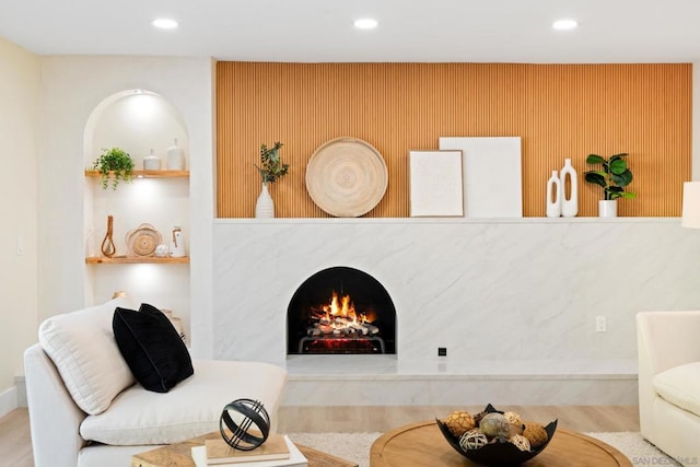 living area with light hardwood / wood-style floors