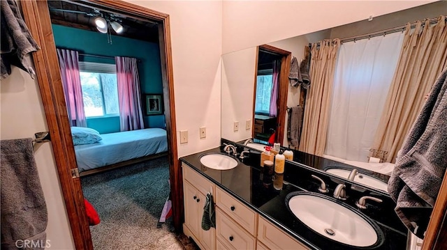 2552 Catalina Dr, Running Springs, CA 92382 - ensuite bathroom featuring a sink, ensuite bathroom, and double vanity