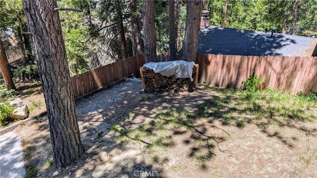 2552 Catalina Dr, Running Springs, CA 92382 - view of yard with fence