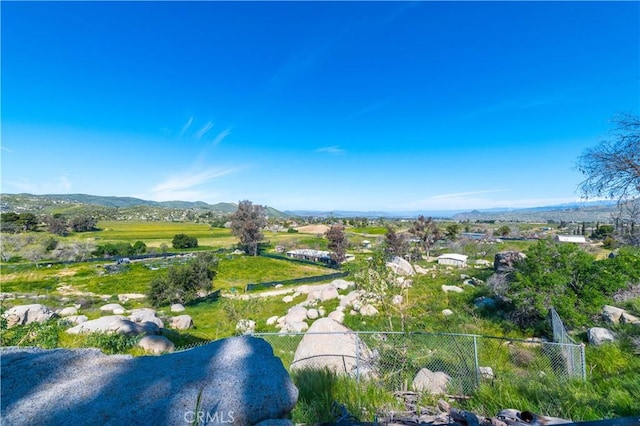 bird's eye view featuring a mountain view