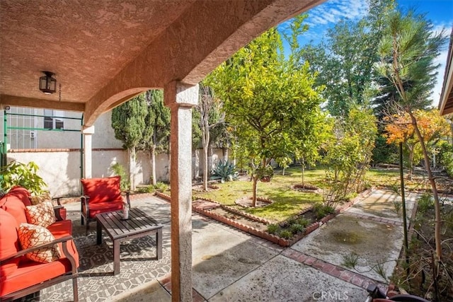 view of patio featuring an outdoor hangout area