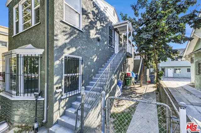 view of front of property with a patio