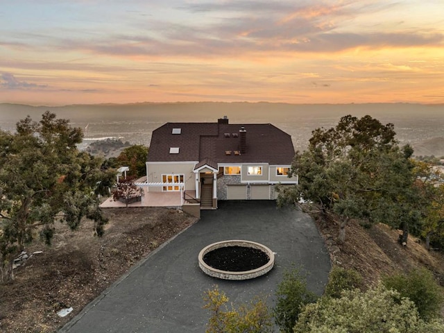 view of front of home with a garage