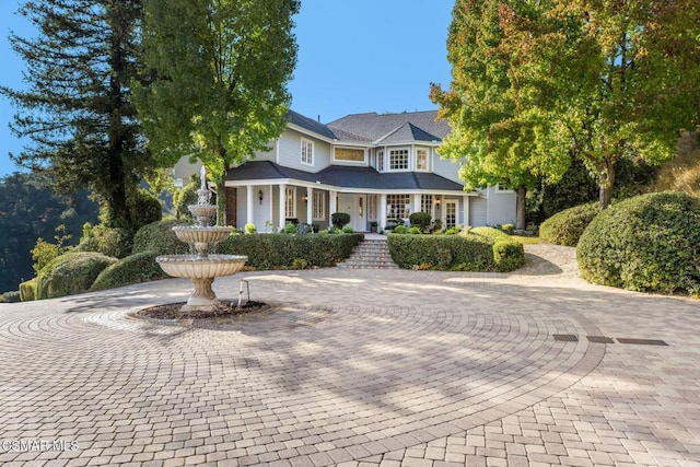 view of front of home featuring a porch