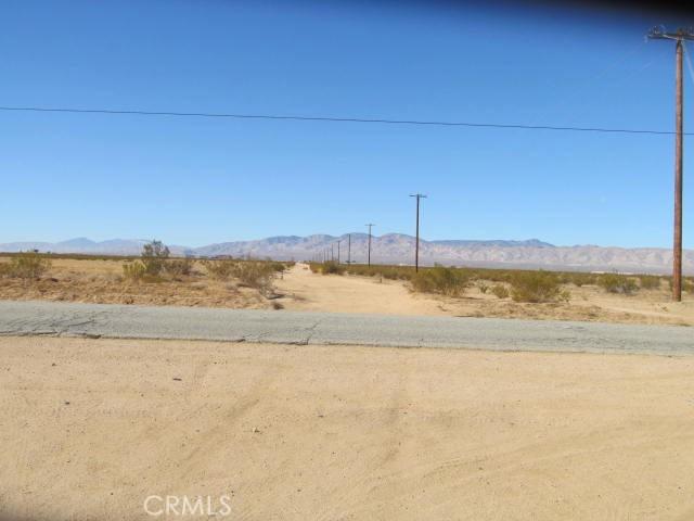 1 Brown, California City, CA 93505 - photo 3