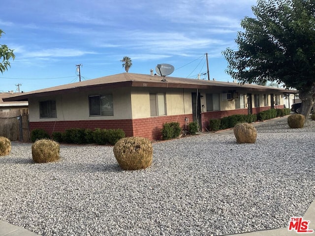 view of home's exterior