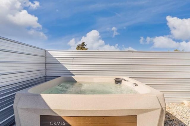 details featuring a jacuzzi