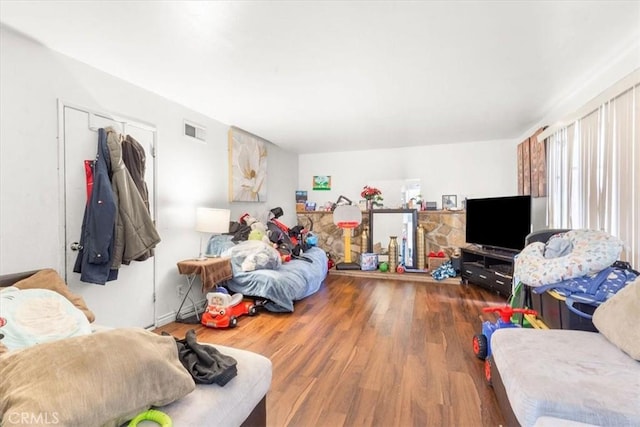 living room featuring hardwood / wood-style floors