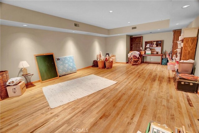 rec room featuring light hardwood / wood-style flooring