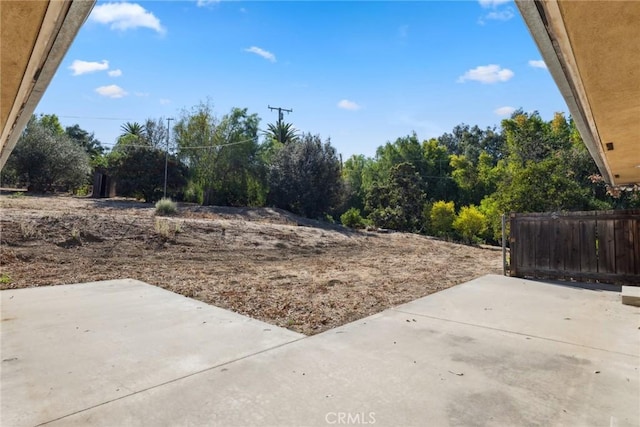 view of yard with a patio