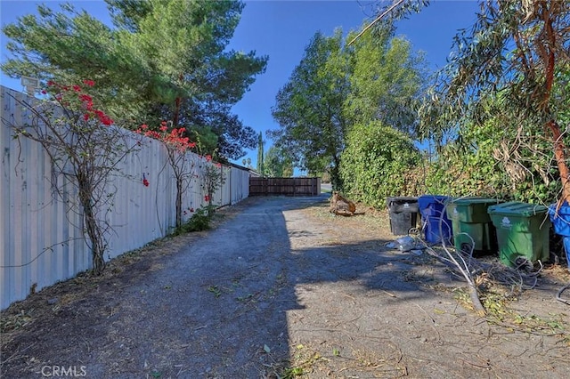 16326 Nordhoff St, North Hills, CA 91343 - photo 3
