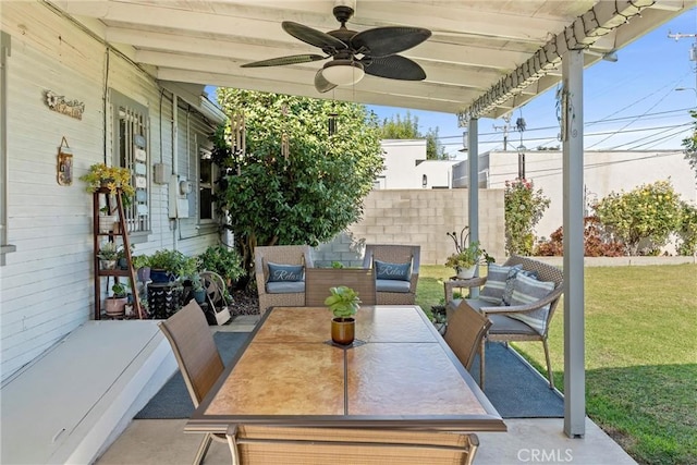 view of patio / terrace with outdoor lounge area and ceiling fan