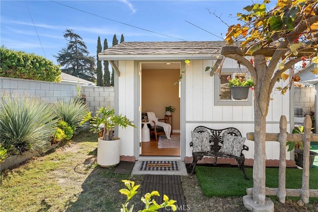 view of outbuilding