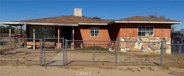 view of front of house