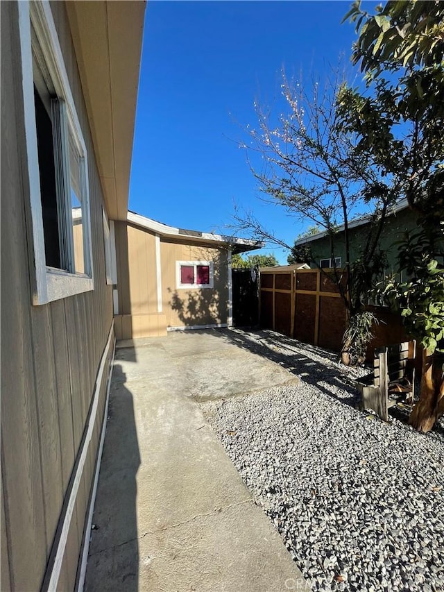 view of yard with a patio