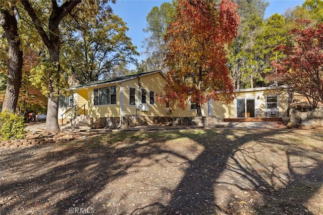 view of front of property