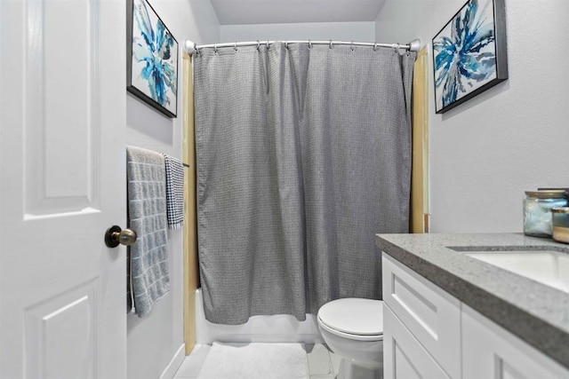 full bathroom featuring shower / bath combination with curtain, vanity, and toilet