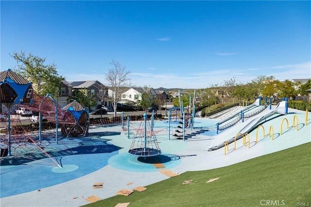 20 Jaripol Cir, Rancho Mission Viejo, CA 92694 - community play area with a yard