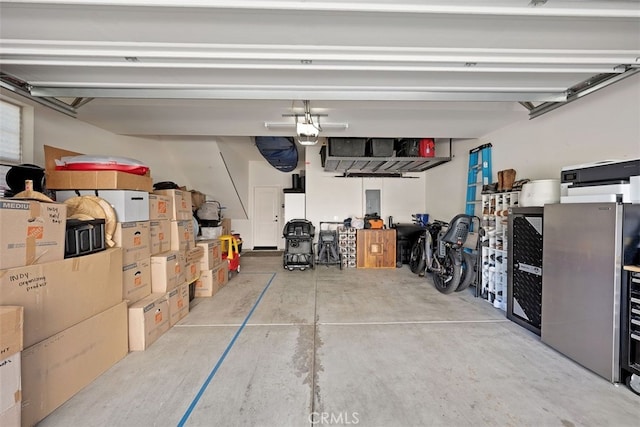 20 Jaripol Cir, Rancho Mission Viejo, CA 92694 - garage with a garage door opener