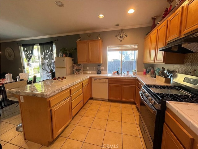 kitchen with kitchen peninsula, white appliances, extractor fan, crown molding, and sink