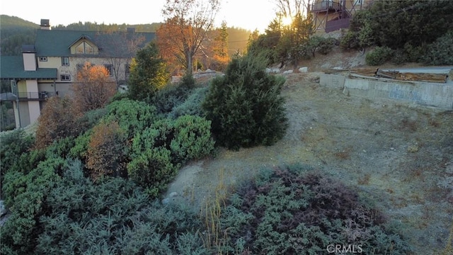 Listing photo 3 for 935 Sonoma Dr, Lake Arrowhead CA 92352