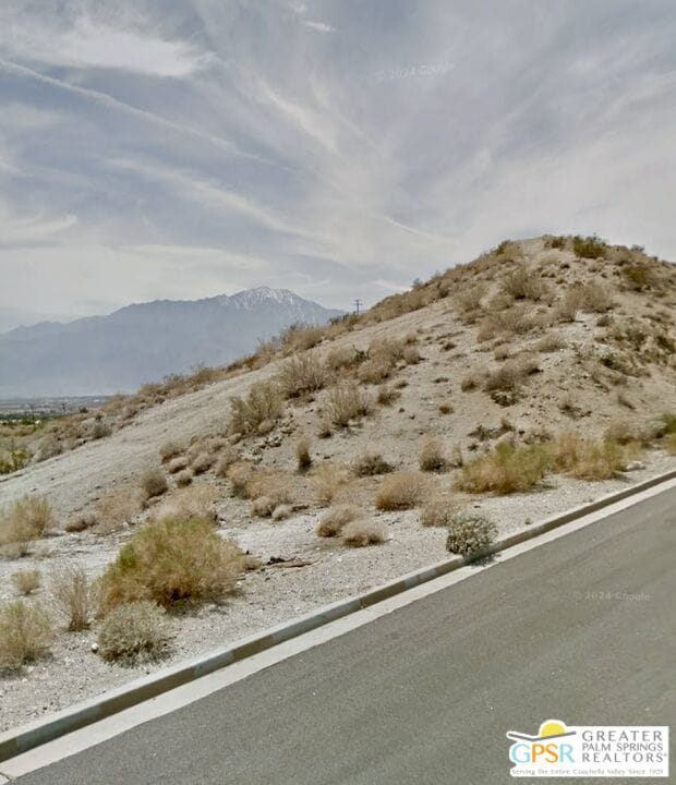 Listing photo 3 for 0 Santa Cruz Rd, Desert Hot Springs CA 92240