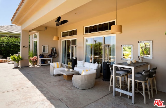 view of patio featuring an outdoor hangout area