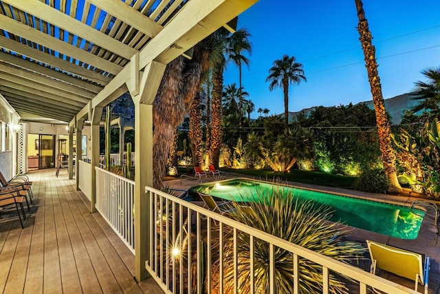 view of deck at dusk