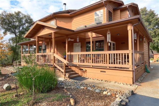 view of front of house featuring a porch